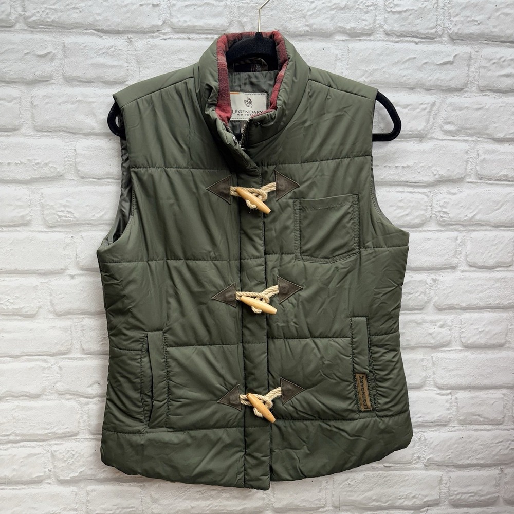 Legendary Whitetails Green Puffer Vest Women's Sz M Outdoor Active Sporting Wear